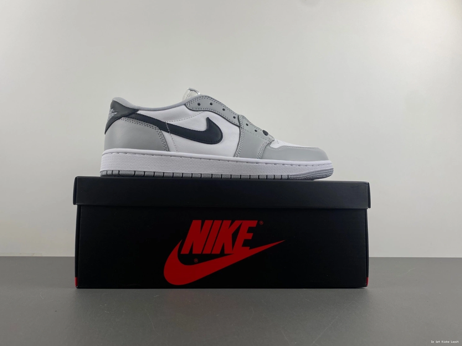 Low Air CZ0790-110 Barons Jordan 1  OG 0503